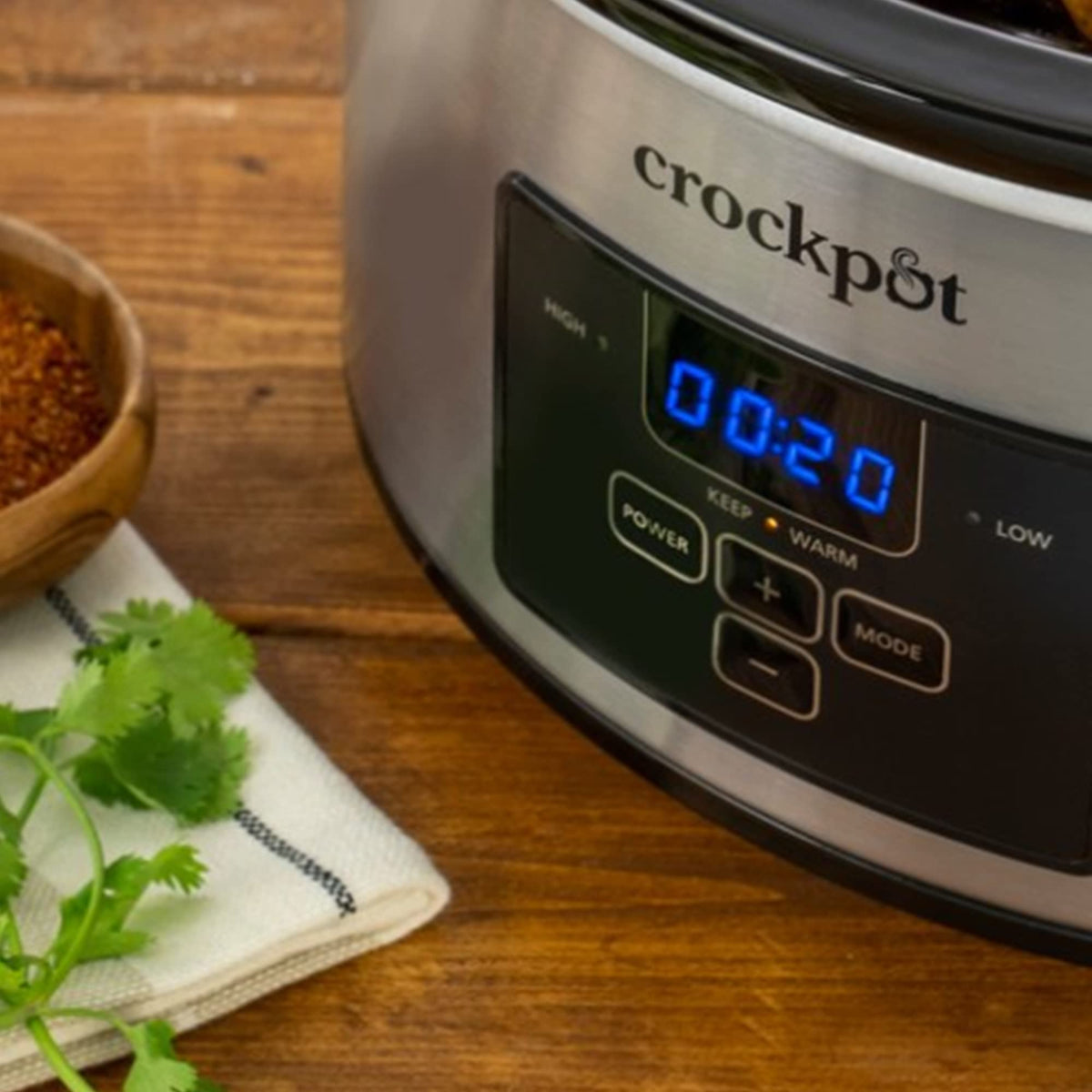 Programmable Slow Cooker, 4 Quart Oval Y971137