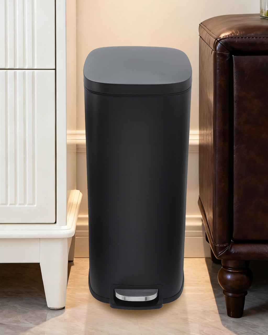 13.2 gal Slim Step Trash Can R645