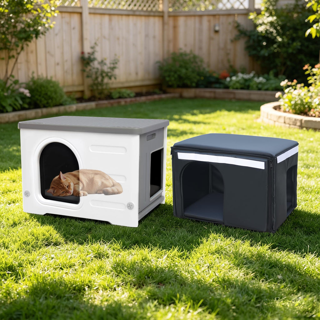 Insulated Outdoor Cat House with Liner Q18623